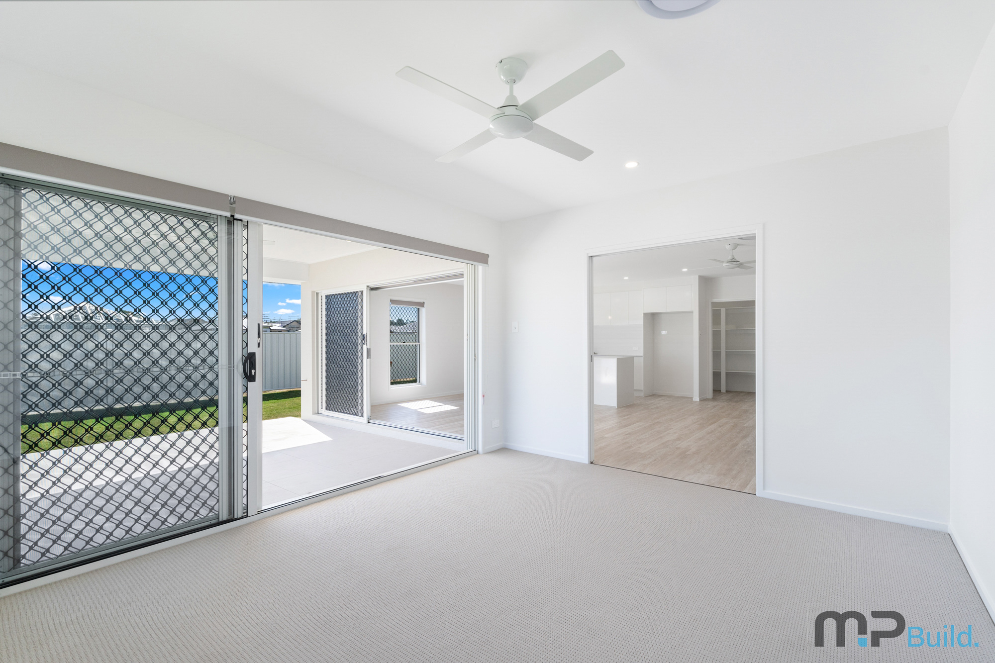 12 Mataranka Circuit, NIKENBAH, QLD 4655 AUS