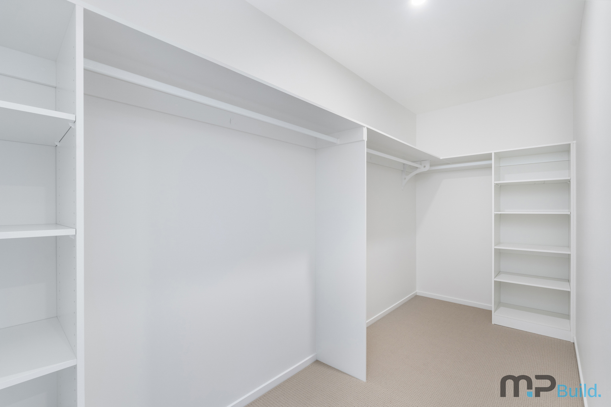 12 Mataranka Circuit, NIKENBAH, QLD 4655 AUS