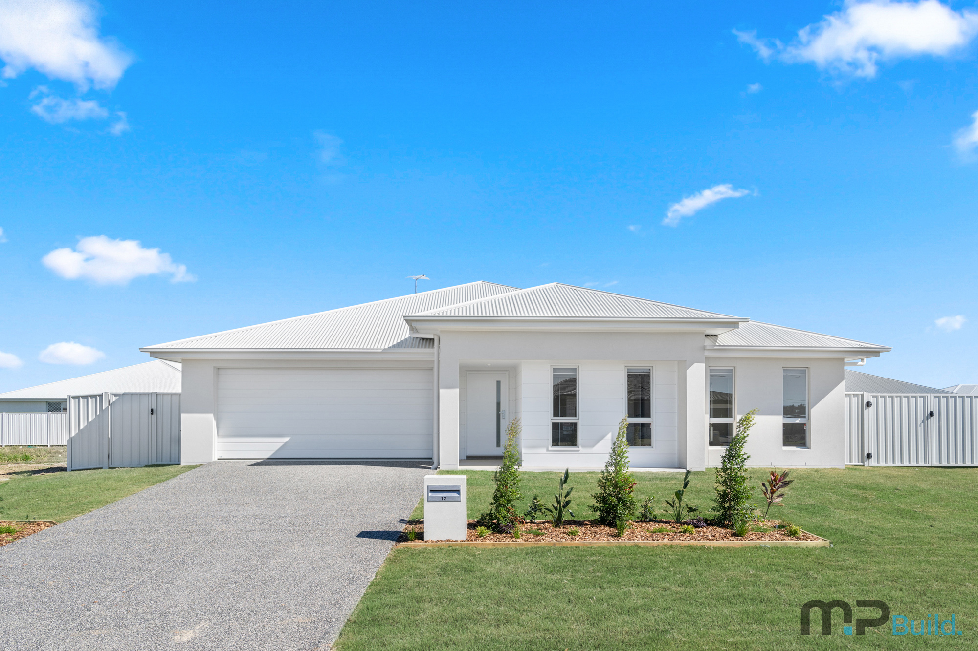 12 Mataranka Circuit, NIKENBAH, QLD 4655 AUS