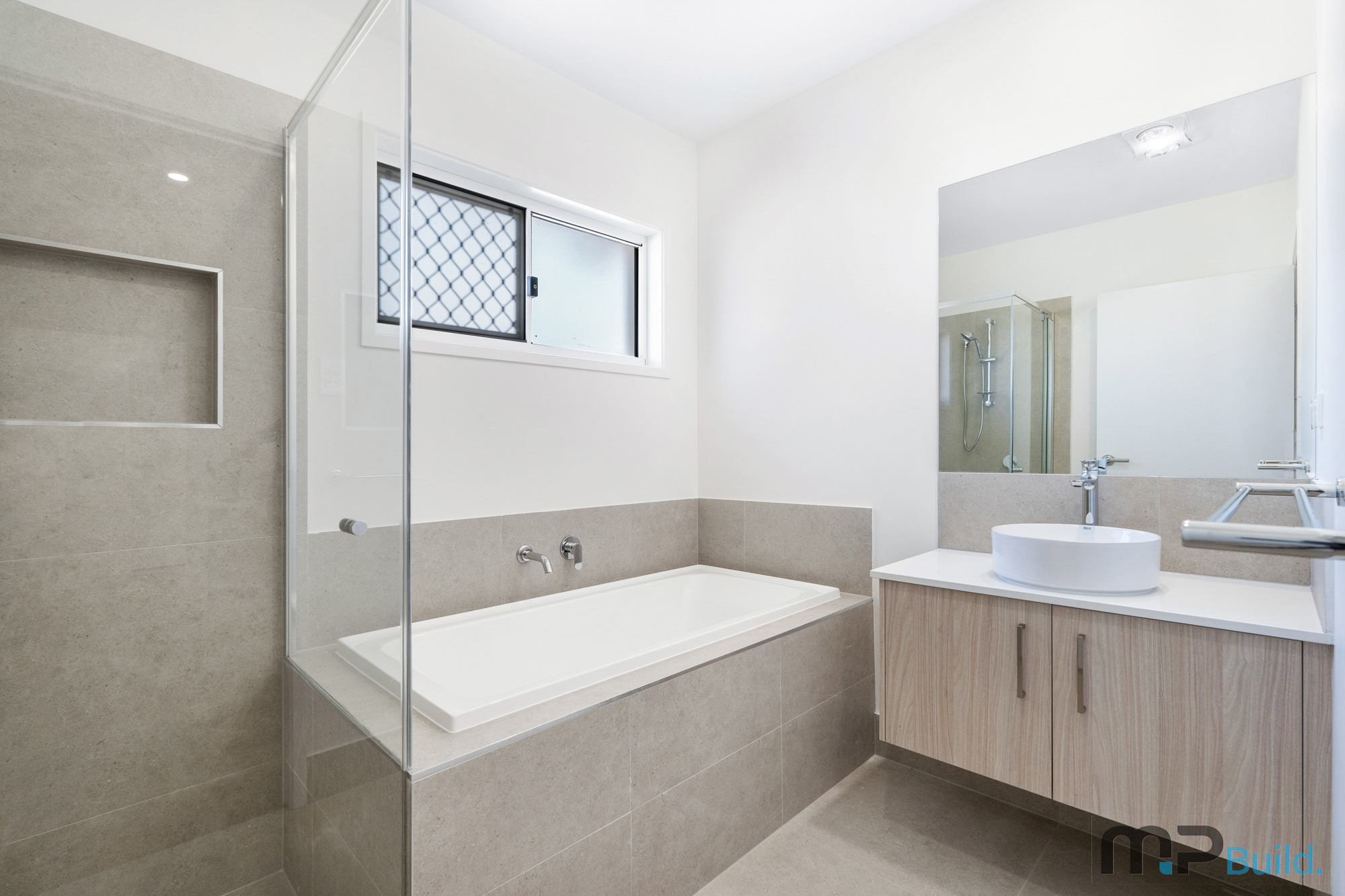 45 Mataranka Circuit, NIKENBAH, QLD 4655 AUS