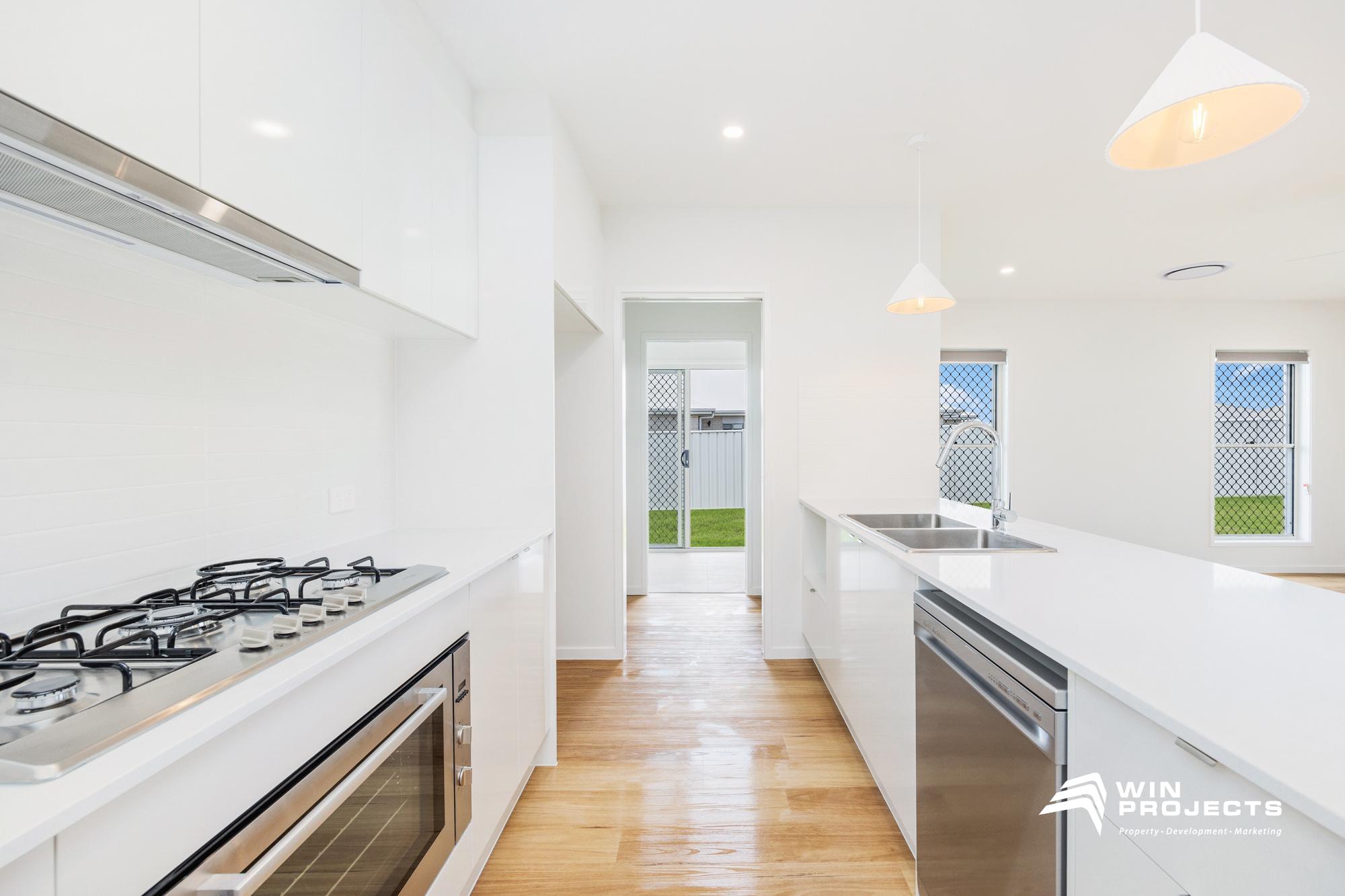 15 Cardamon Avenue, NIKENBAH, QLD 4655 AUS