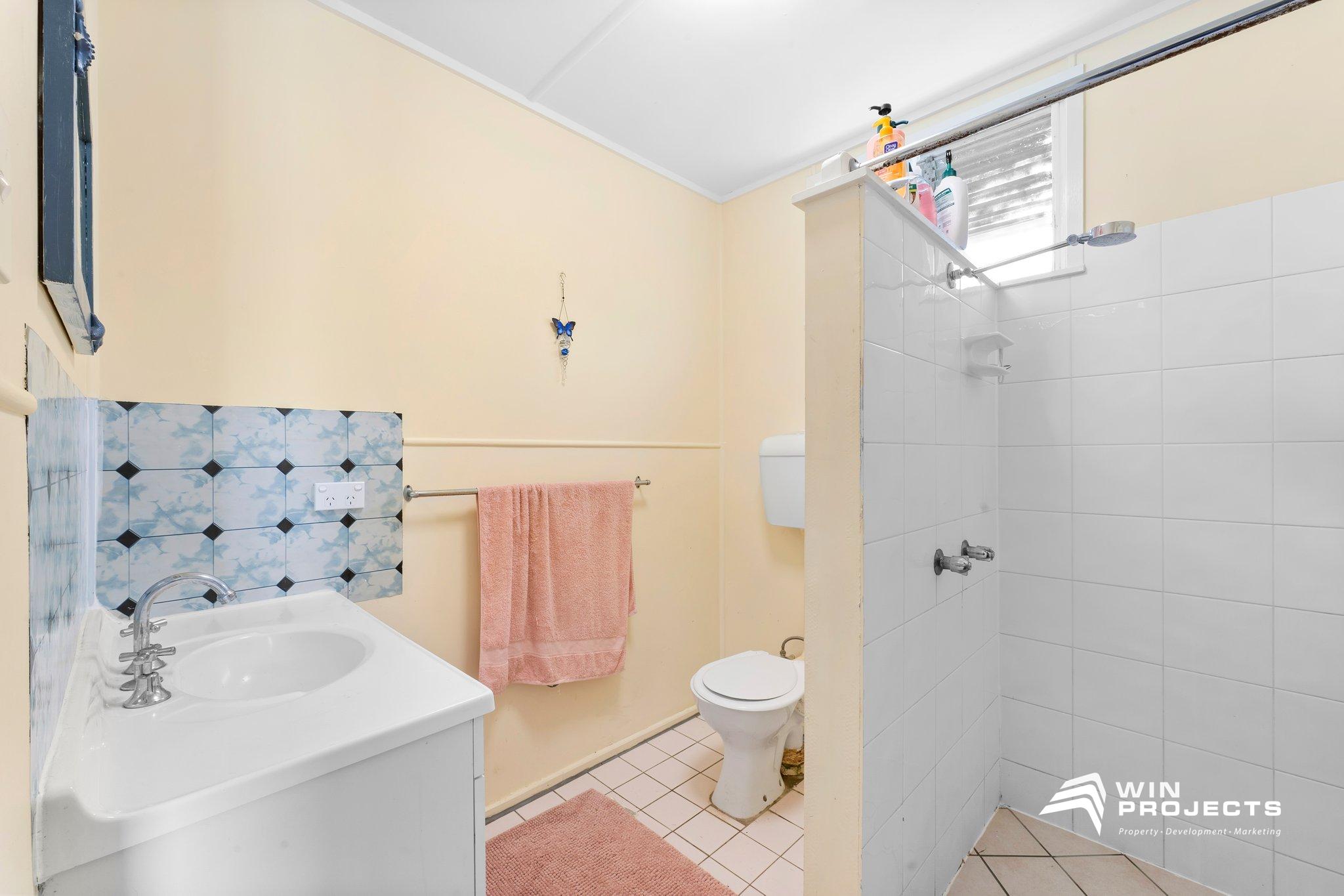 35 Stephenson Street, PIALBA, QLD 4655 AUS